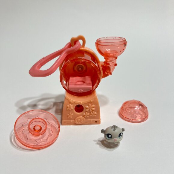 Littlest Pet Shop Teeniest Tiniest Hamster Mini Playset & Hamster Wheel Keychain - Picture 11 of 14